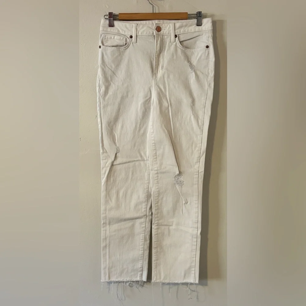 🌸 Lauren Conrad Size 6 Distressed White Slim Straight Leg Denim Jeans Raw Hem